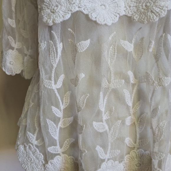 Lace Floral Boho Blouse Bellsleeve White Size Small - Picture 5 of 8